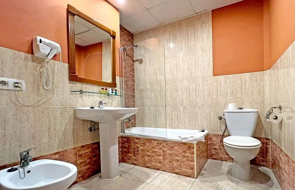 Hotel Moon Dreams Fuengirola 0*,  Spagna